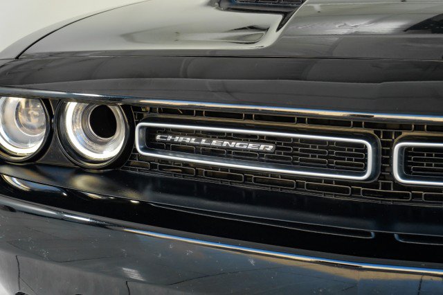 Used 2015 Dodge Challenger R/T Scat Pack RWD image 47