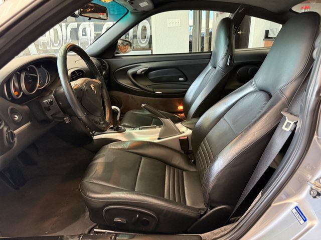Used 2004 Porsche 911 GT3 RS image 7