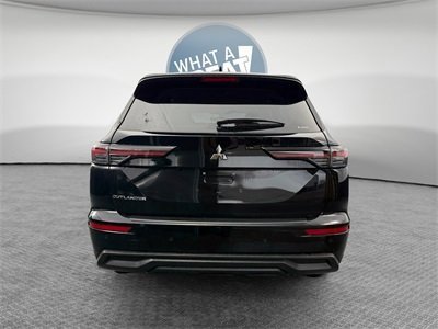 New 2026 Mitsubishi Outlander SE image 5