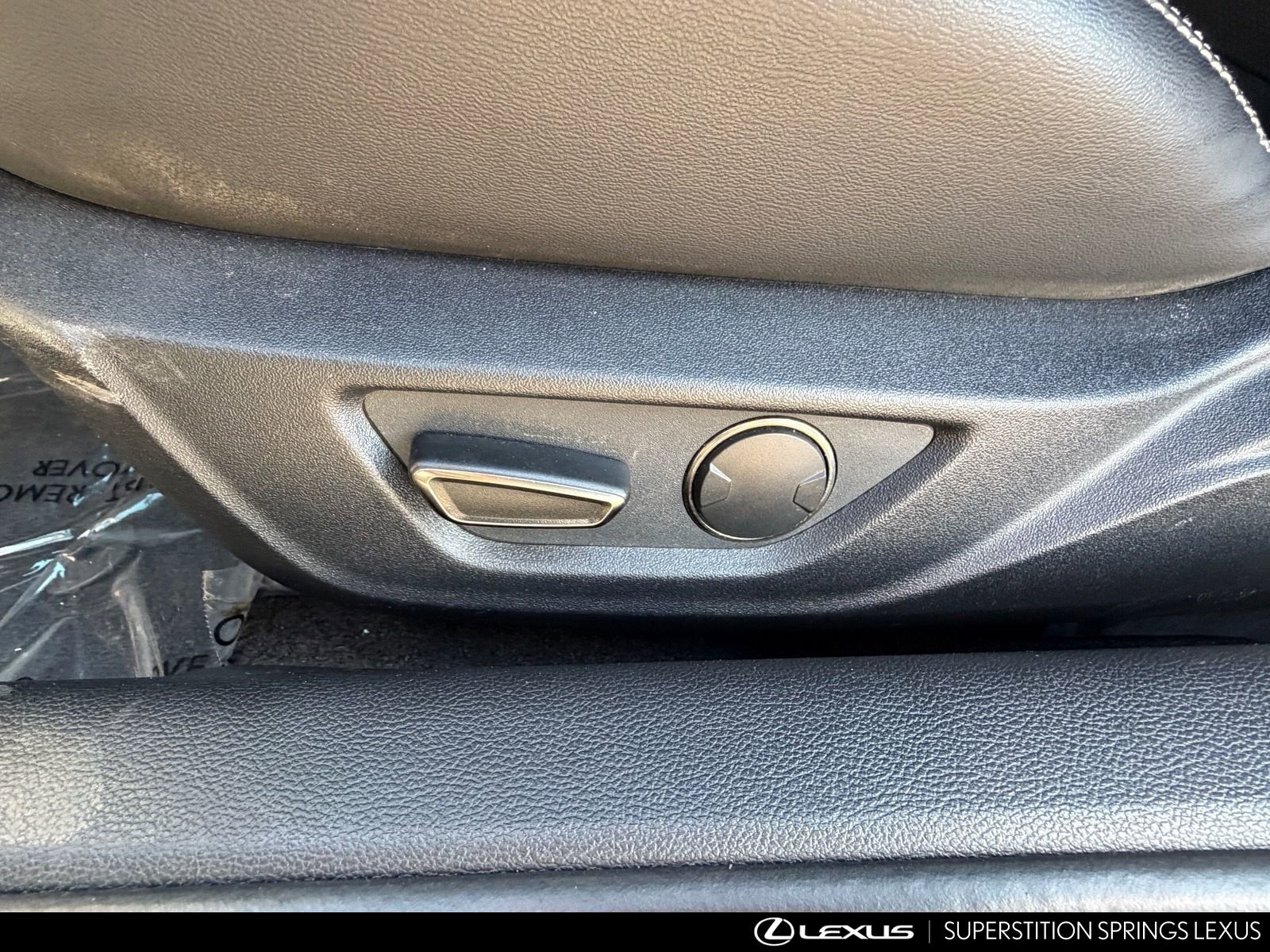 Used 2018 Ford Mustang Shelby GT350 w/ Convenience Package image 17