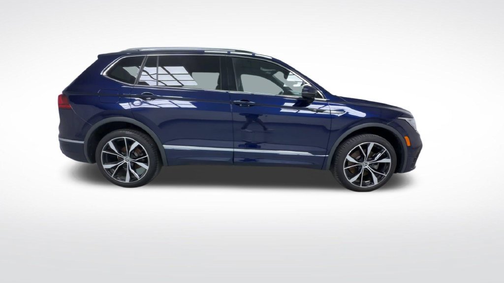 Used 2023 Volkswagen Tiguan SEL R-Line AWD/4WD image 26