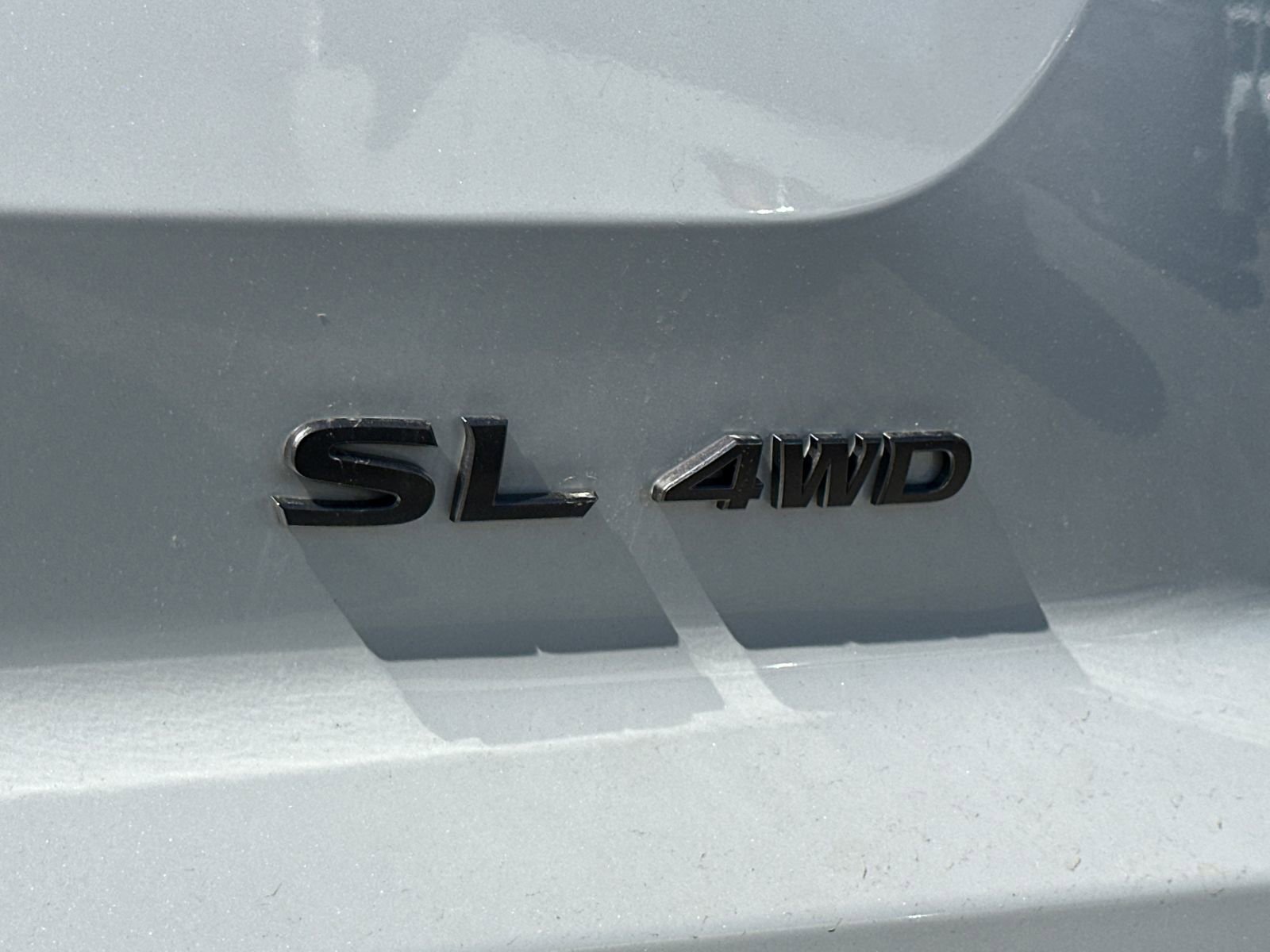 New 2026 Nissan Pathfinder SL image 6