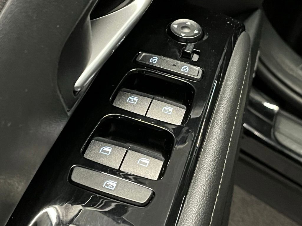 Used 2023 Hyundai Tucson Limited FWD image 18