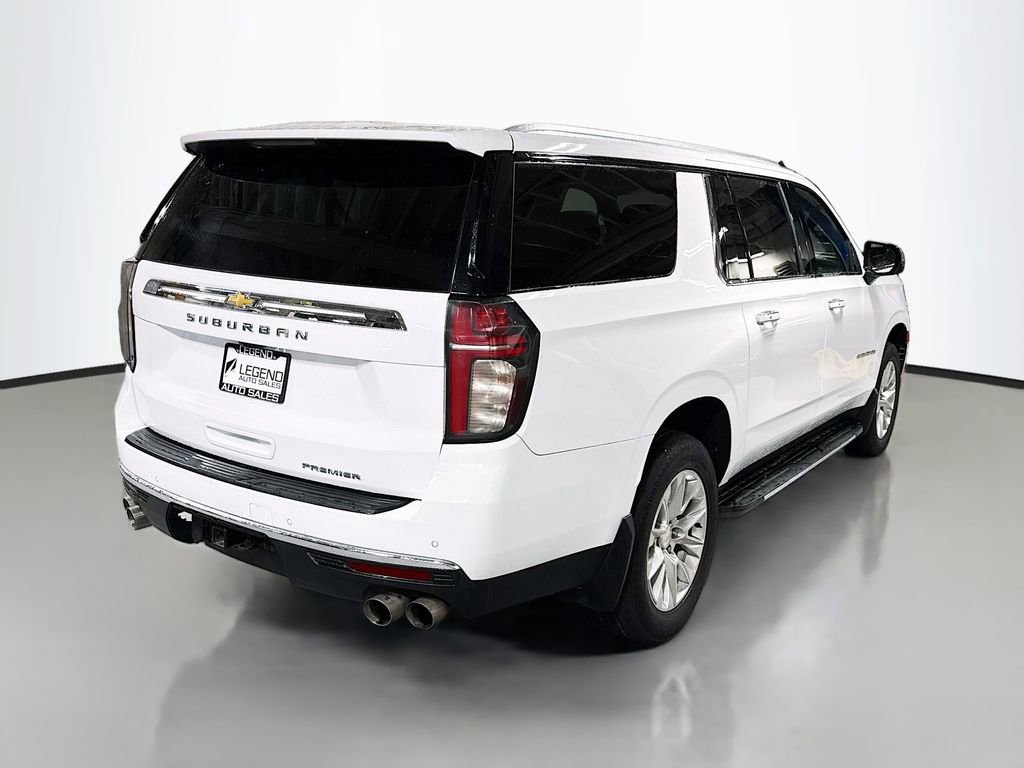 Used 2021 Chevrolet Suburban Premier w/ Premium Package image 7