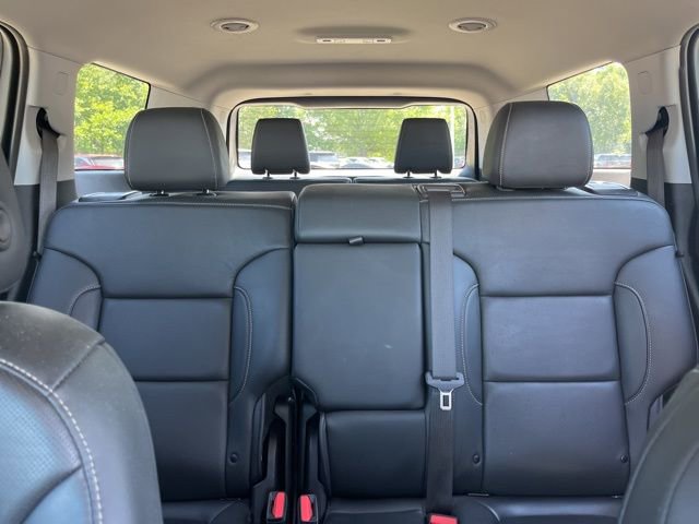 Used 2023 GMC Acadia SLT image 30