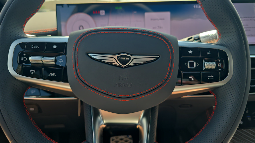 New 2027 Genesis GV70 3.5T Prestige AWD/4WD image 17
