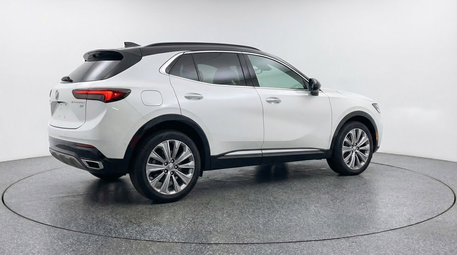 Used 2024 Buick Envision Preferred AWD/4WD image 9