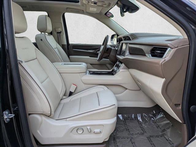 Used 2023 GMC Yukon Denali w/ LPO, Floor Liner Package image 20