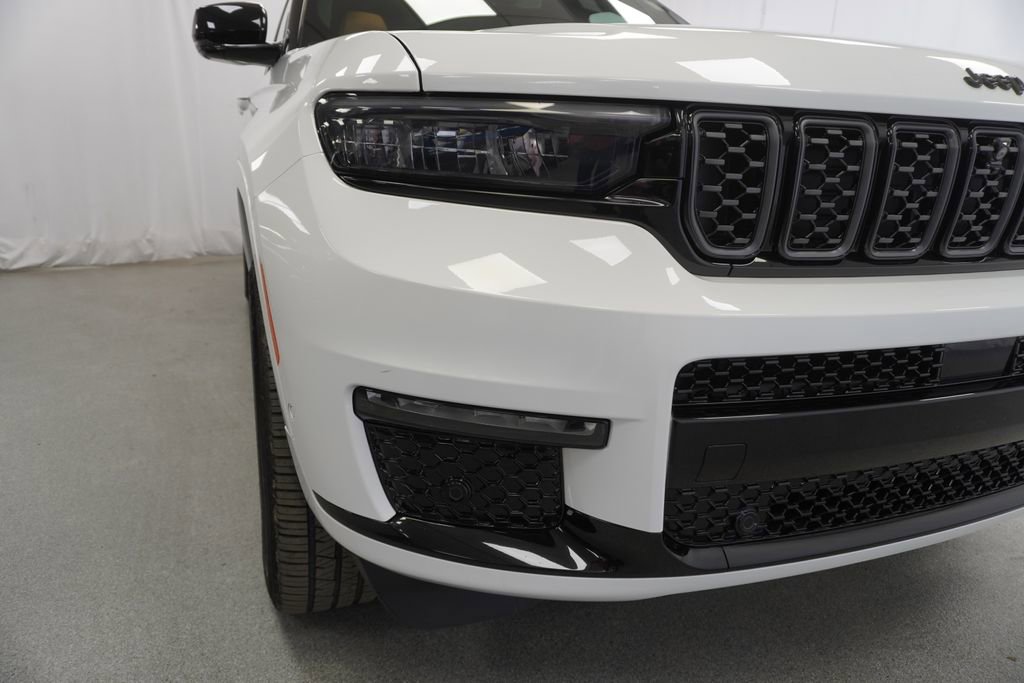 Certified 2024 Jeep Grand Cherokee L Summit image 6