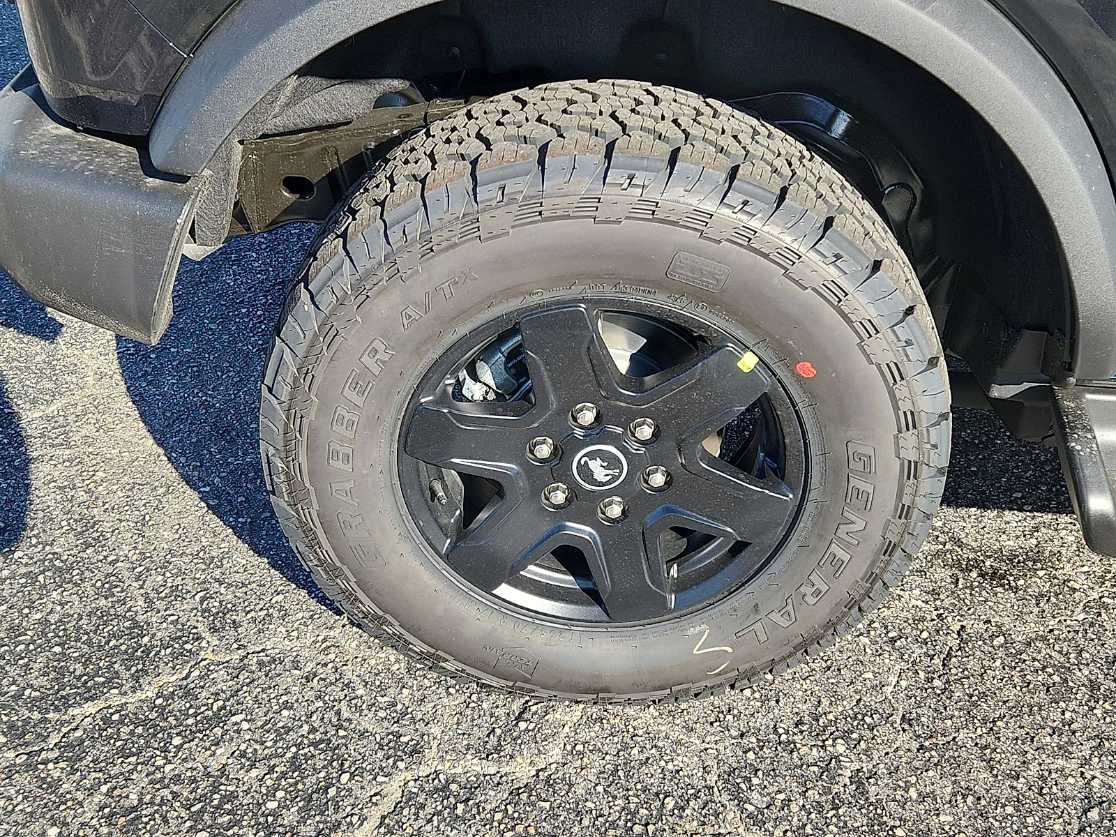 New 2025 Ford Bronco Outer Banks image 5