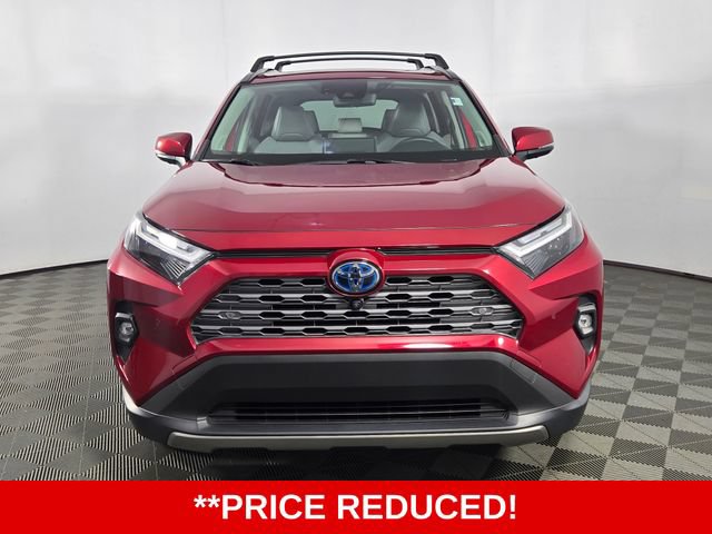 Used 2022 Toyota RAV4 Limited AWD/4WD image 2