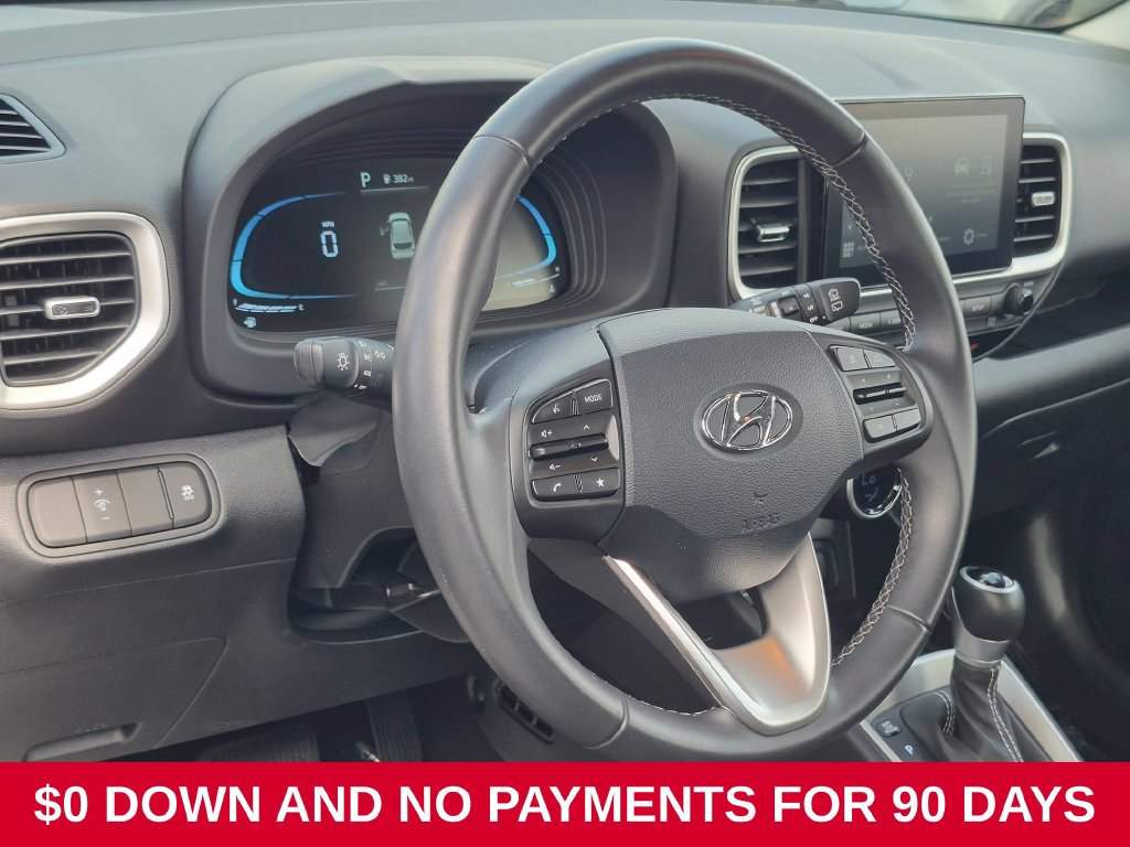 Used 2026 Hyundai Venue SEL FWD image 11