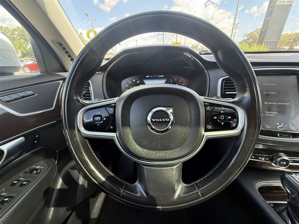 Used 2018 Volvo XC90 T6 Momentum w/ Convenience Package AWD/4WD image 31