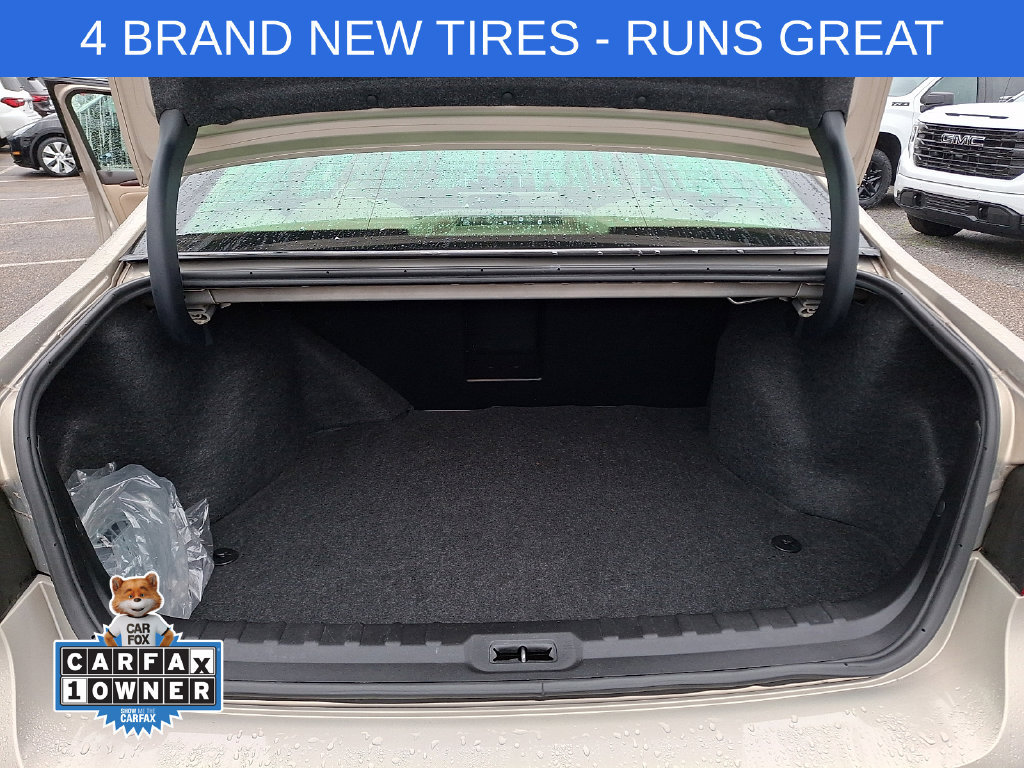 Used 2009 Buick Lucerne CX FWD image 28