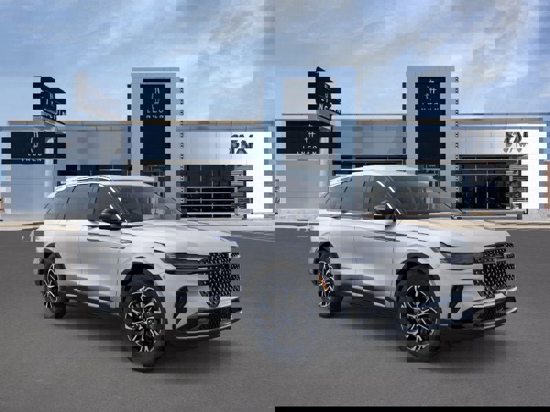 New 2025 Lincoln Nautilus Premier w/ Equipment Group 102A image 7