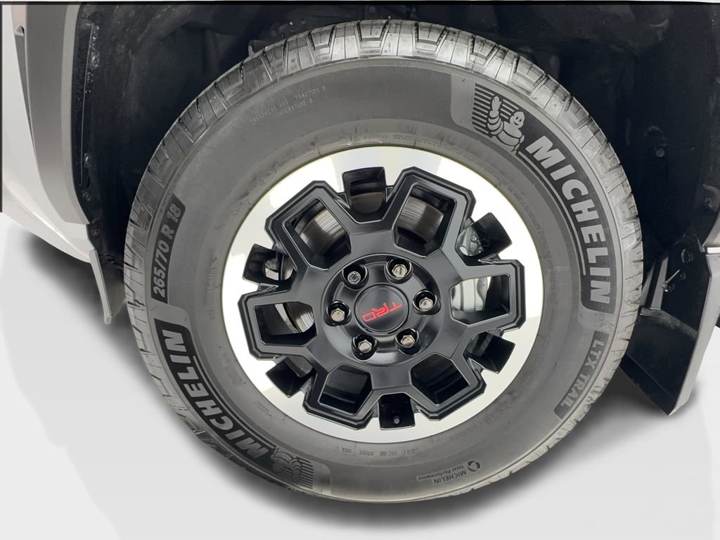 Used 2025 Toyota 4Runner TRD Off-Road Premium w/ Tow Technology Package AWD/4WD image 12