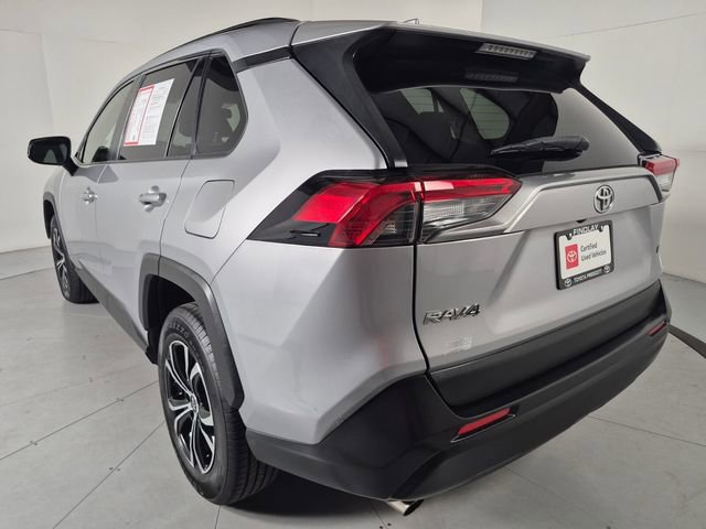 Certified 2020 Toyota RAV4 LE FWD image 3