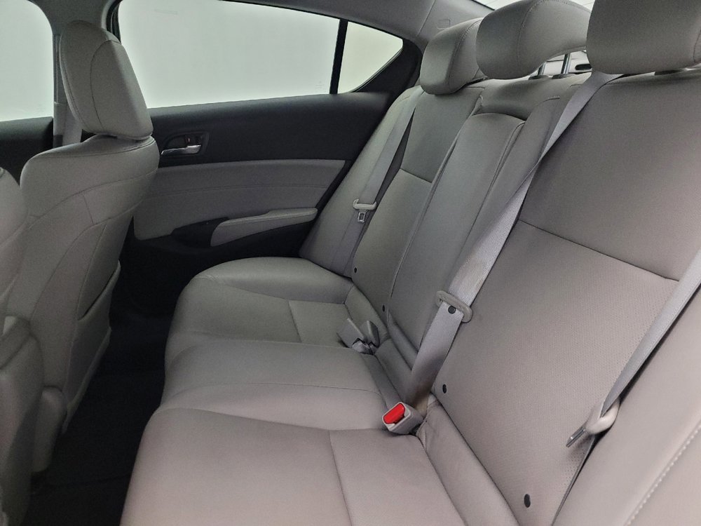 Used 2017 Acura ILX FWD image 18