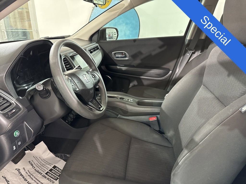 Used 2017 Honda HR-V EX image 17
