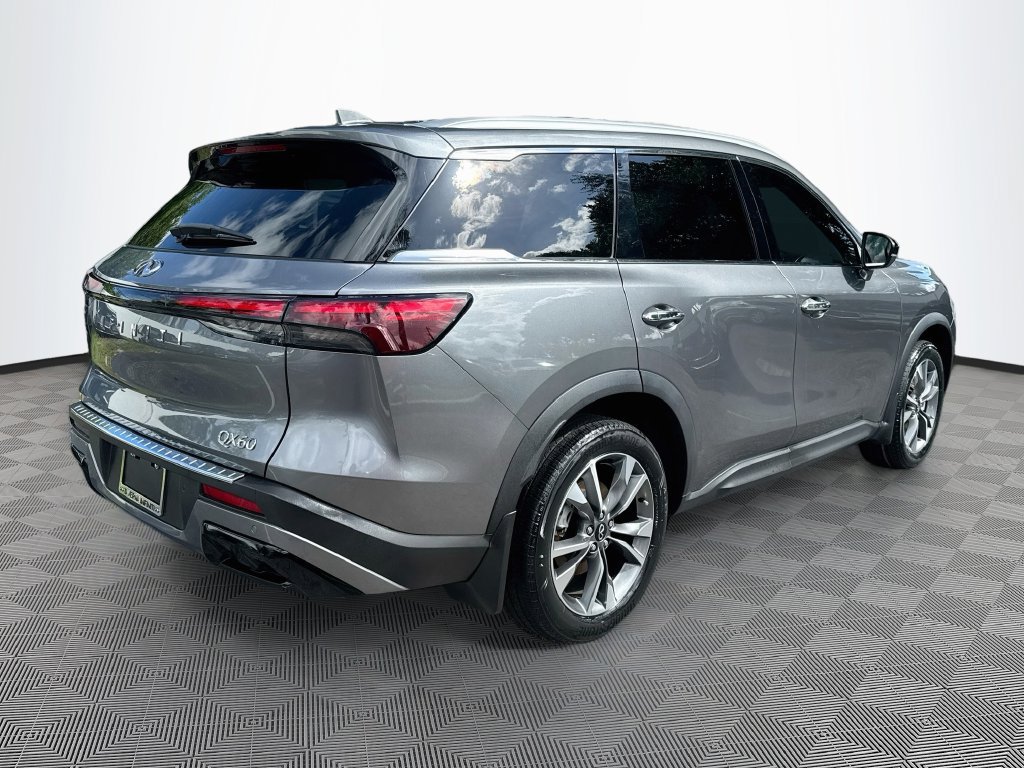 Certified 2023 INFINITI QX60 Luxe w/ Vision Package FWD image 6