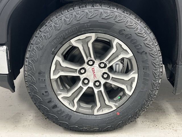 New 2026 GMC Sierra 1500 SLE image 32
