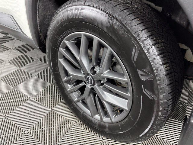 Certified 2025 Nissan Rogue S FWD image 14