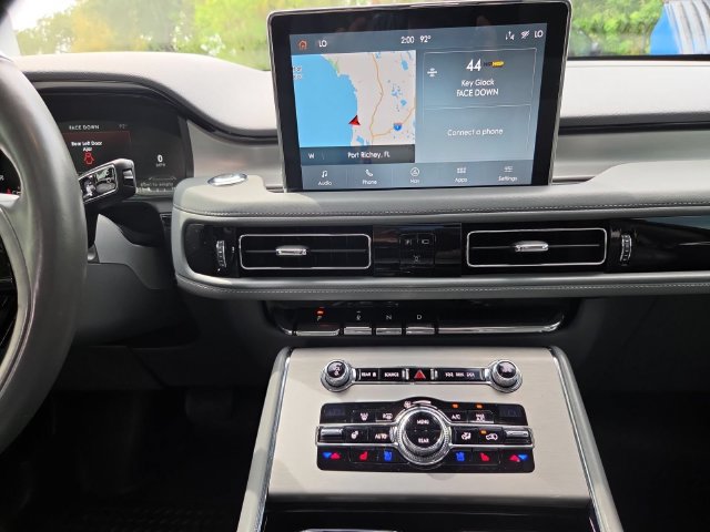 Used 2020 Lincoln Aviator Reserve w/ Equipment Group 201A AWD/4WD image 14