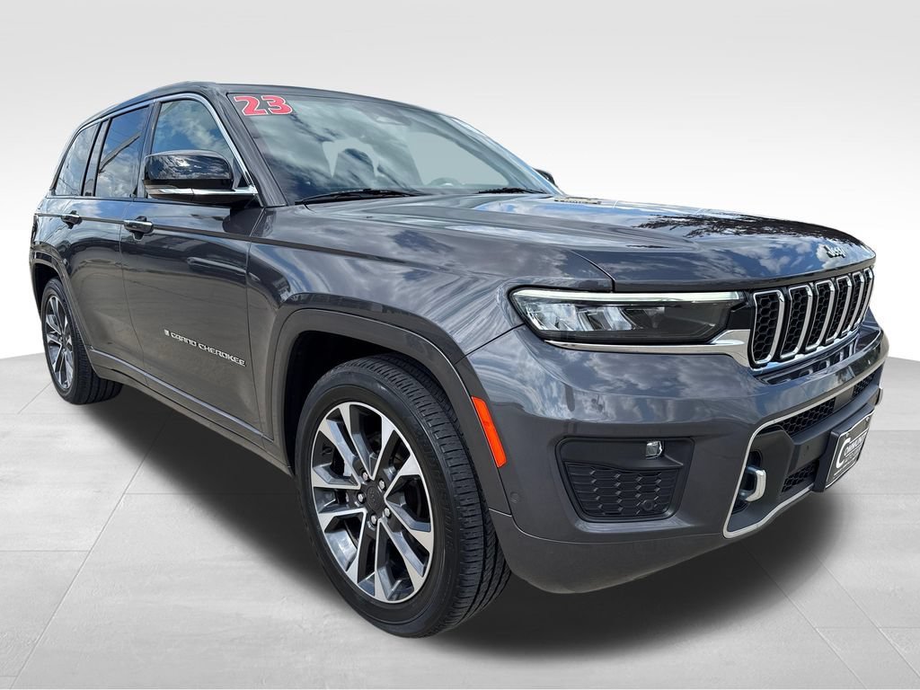 Used 2023 Jeep Grand Cherokee Overland AWD/4WD image 7