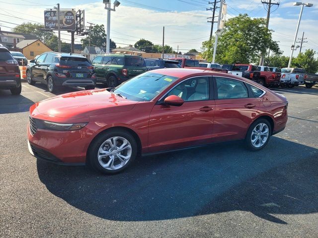 Used 2025 Honda Accord LX image 8