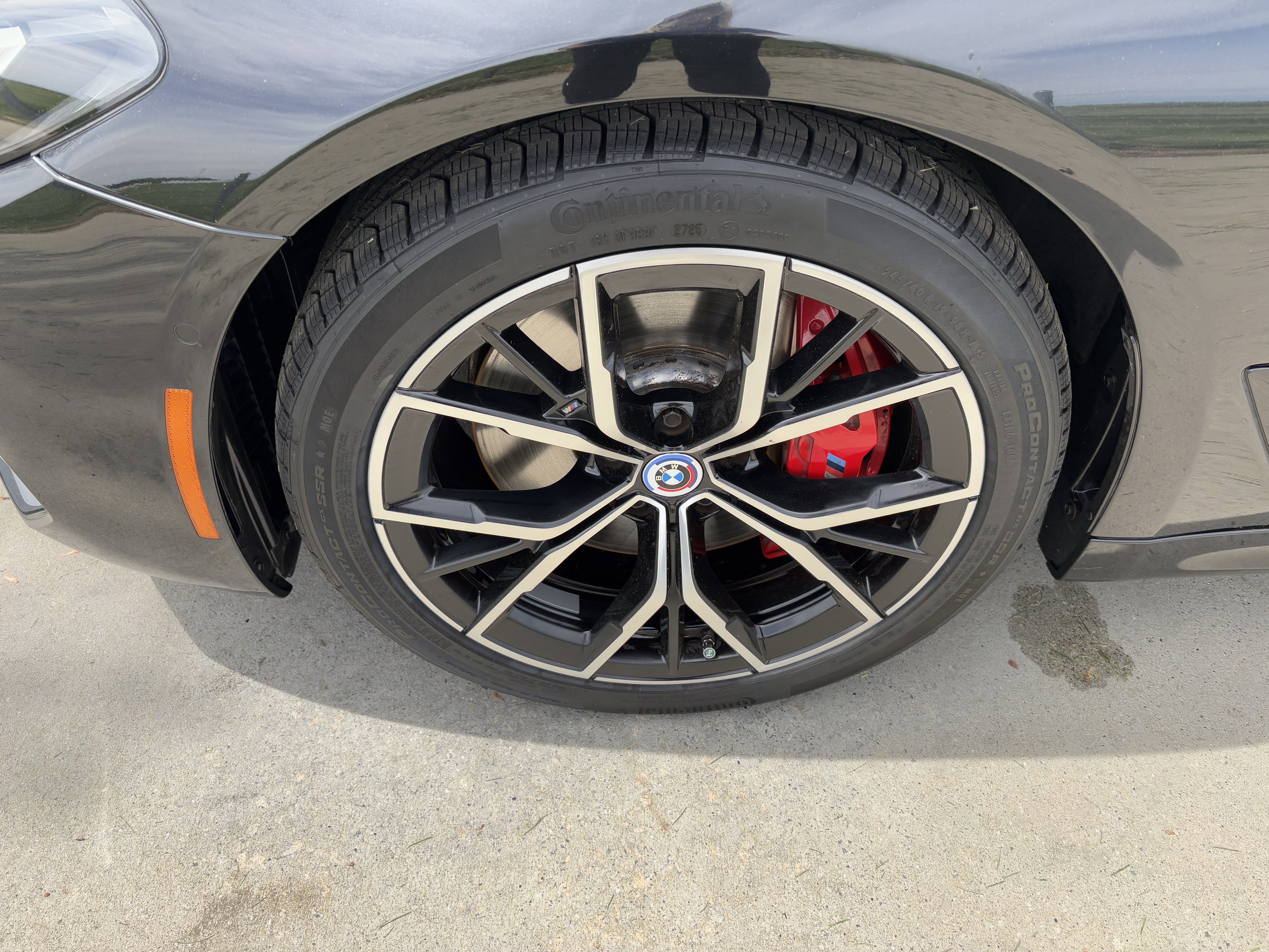 Certified 2023 BMW M550i xDrive w/ Executive Package image 13