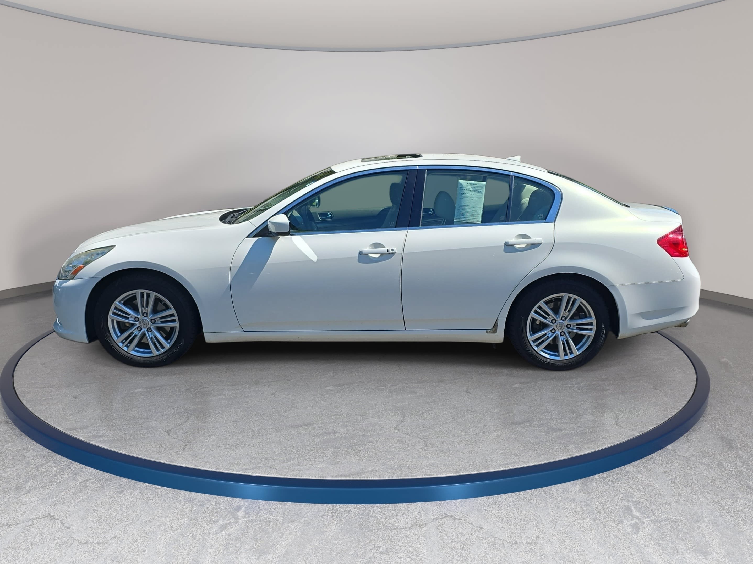 Used 2012 INFINITI G37 Journey w/ Premium Pkg RWD image 8