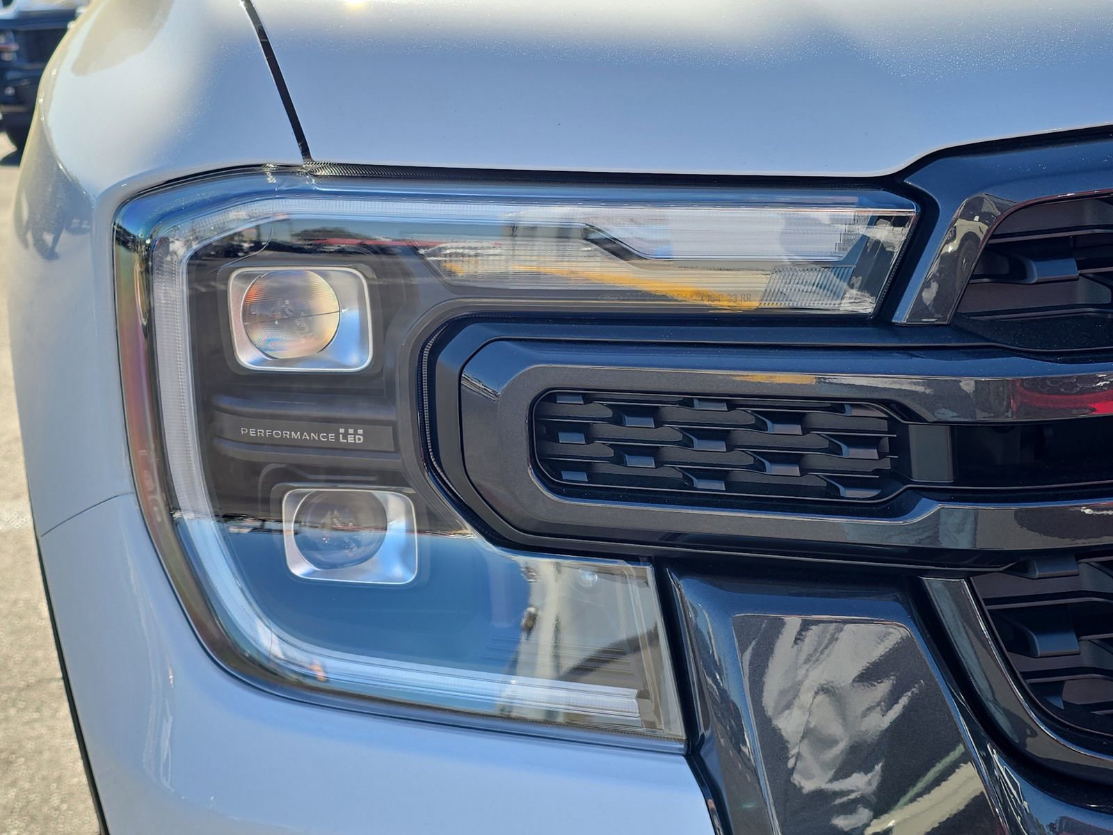 New 2025 Ford Ranger Lariat w/ FX4 Off-Road Package AWD/4WD image 7