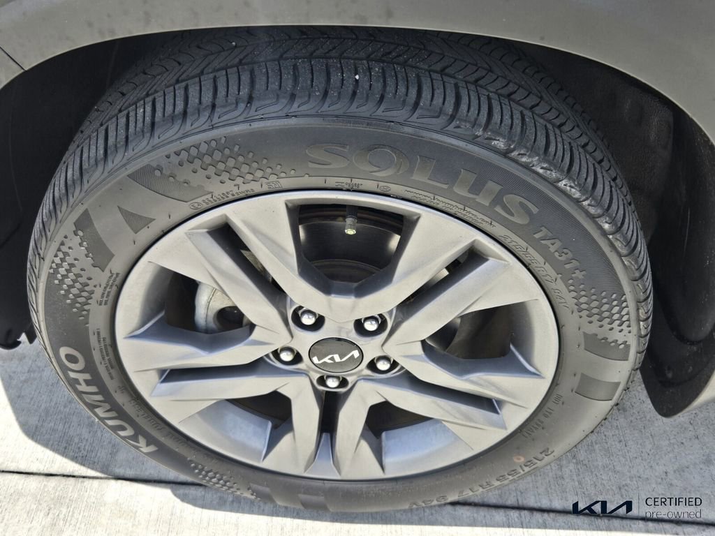 Certified 2023 Kia Seltos S image 10