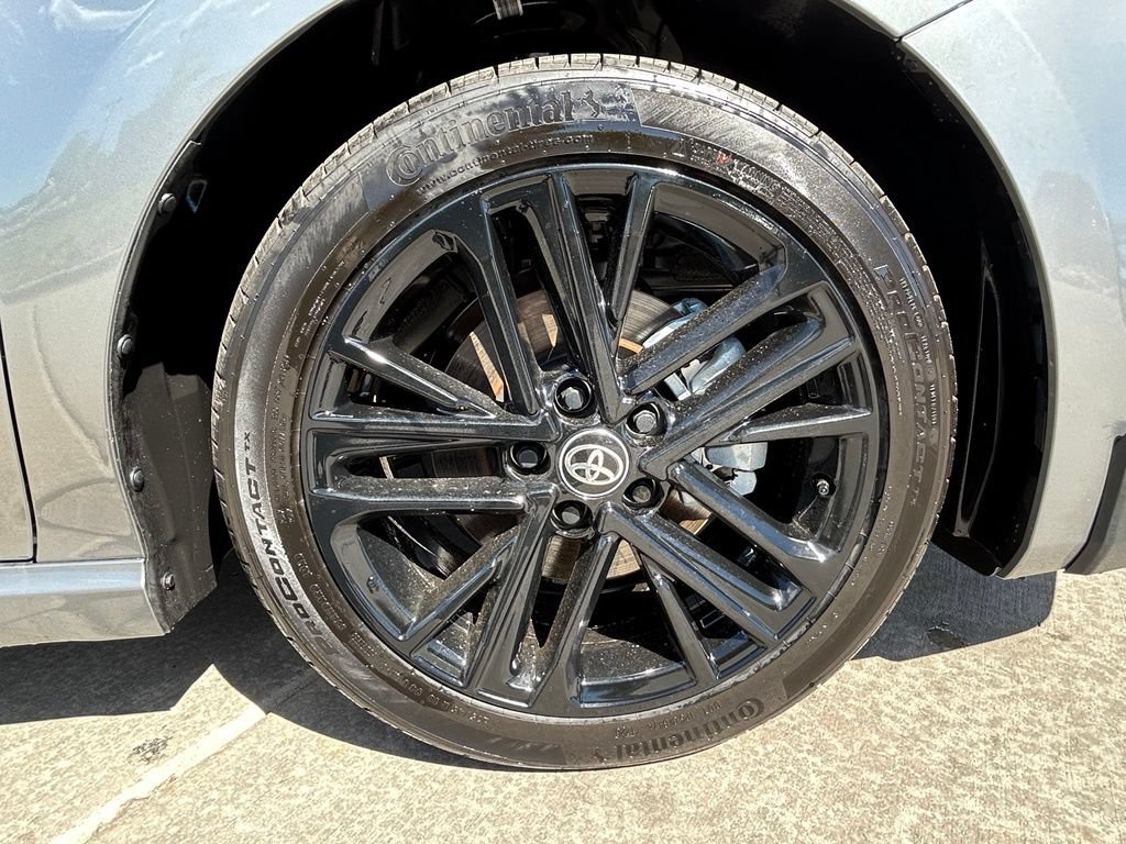 Used 2026 Toyota Camry SE FWD image 29