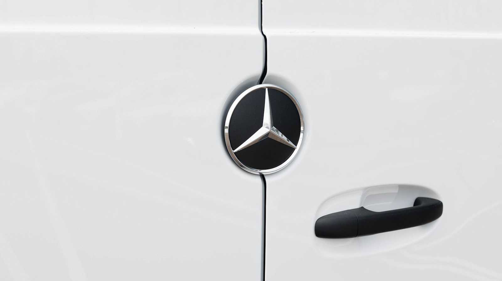 New 2026 Mercedes-Benz Sprinter 2500 image 19