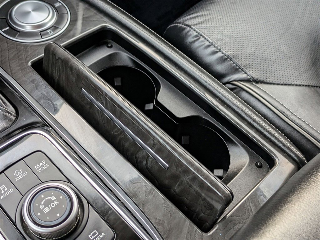 Used 2024 INFINITI QX80 Luxe image 19