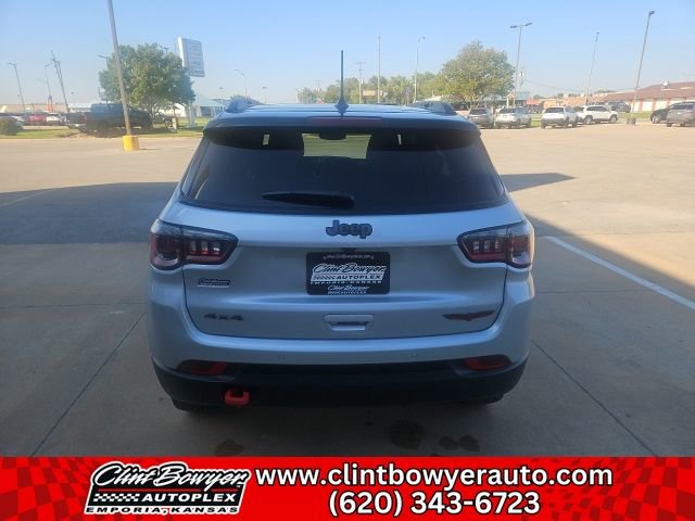 New 2026 Jeep Compass Trailhawk w/ Sun, Sound & Navigation Group image 7