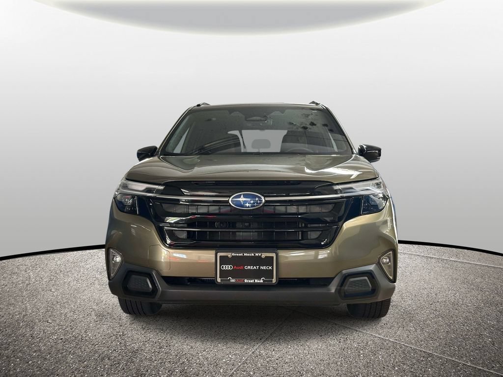 Used 2025 Subaru Forester Touring w/ Popular Package - Touring AWD/4WD image 32