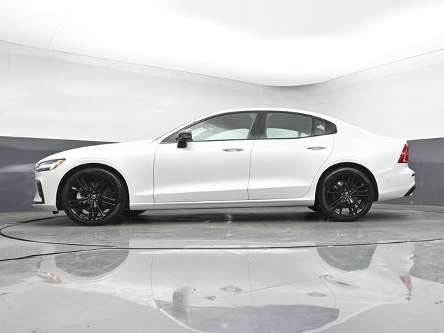 Used 2024 Volvo S60 B5 Plus w/ Climate Package FWD image 40