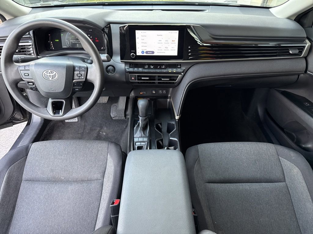 Used 2025 Toyota Camry LE FWD image 19