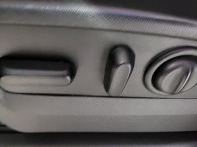 Used 2019 Chevrolet Silverado 1500 LT Trail Boss image 36