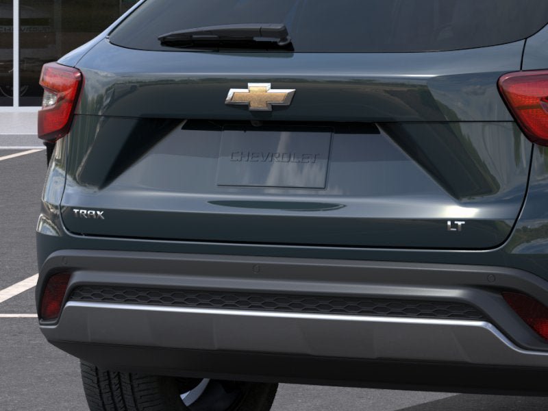 New 2026 Chevrolet Trax LT w/ Driver Confidence Package FWD image 14