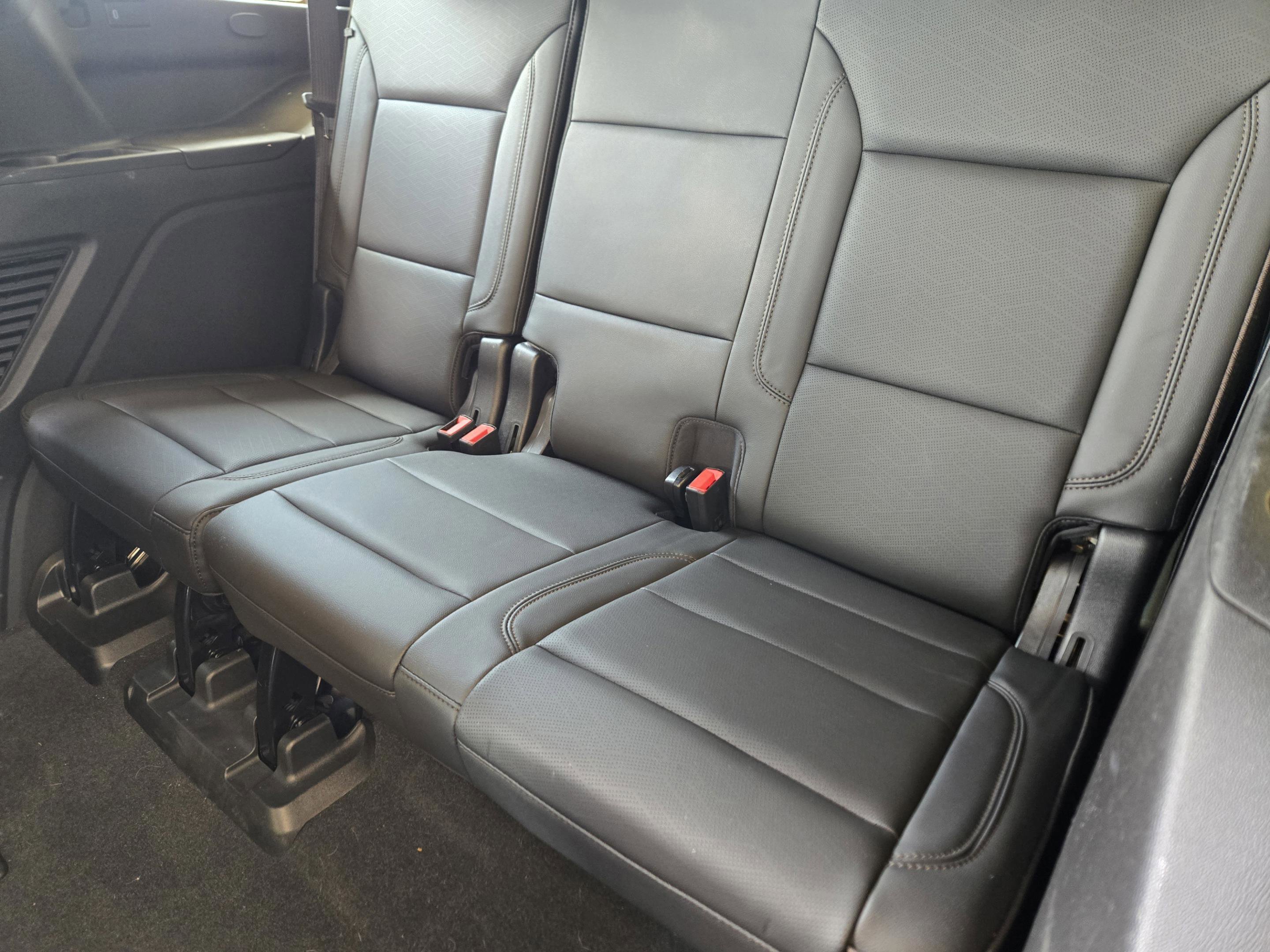 Used 2021 Chevrolet Tahoe High Country w/ Premium Package RWD image 31