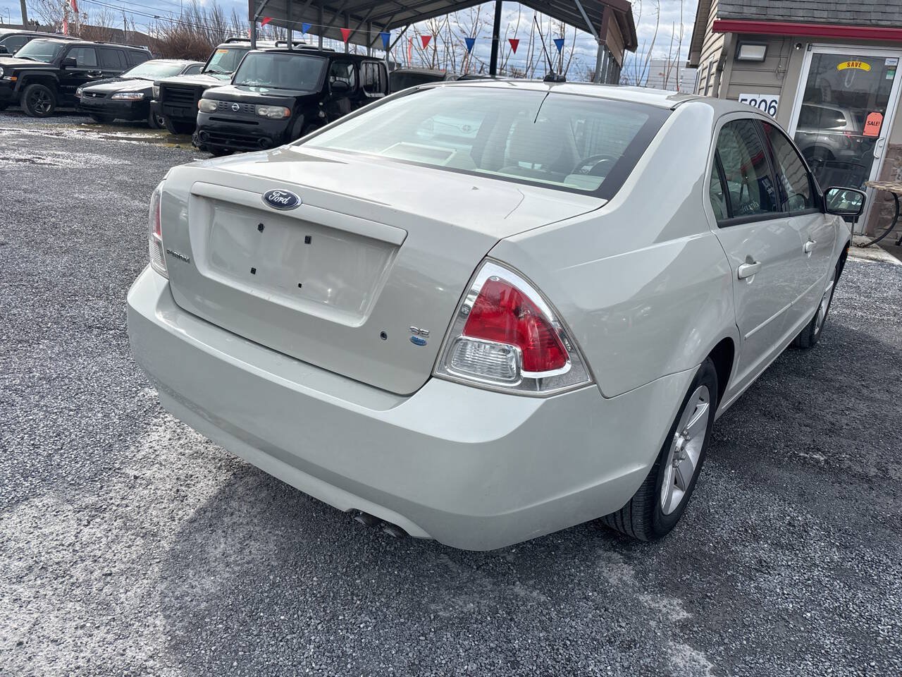 Used 2008 Ford Fusion SE FWD image 8