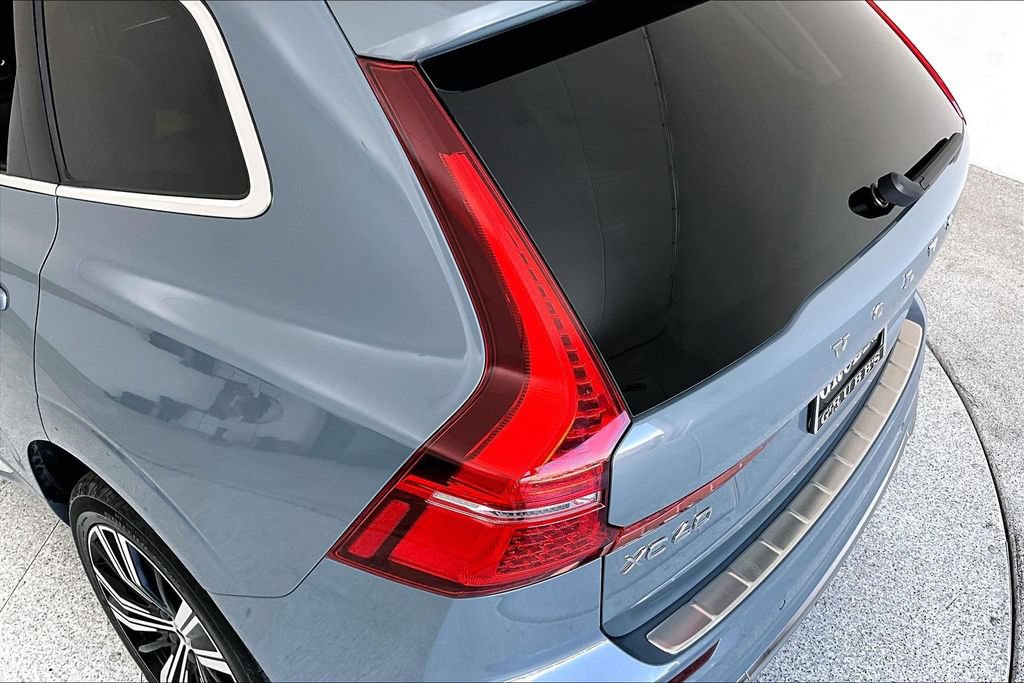 Certified 2023 Volvo XC60 B5 Plus AWD/4WD image 39