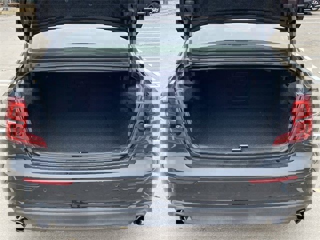 Used 2020 Volvo S60 T5 Momentum image 27