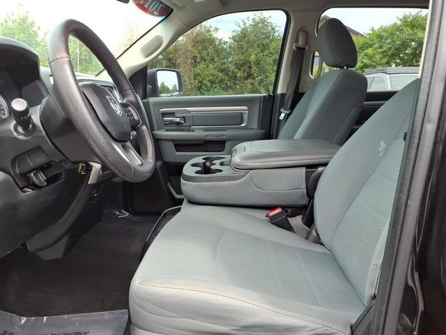 Used 2017 RAM 1500 Classic SLT RWD image 13