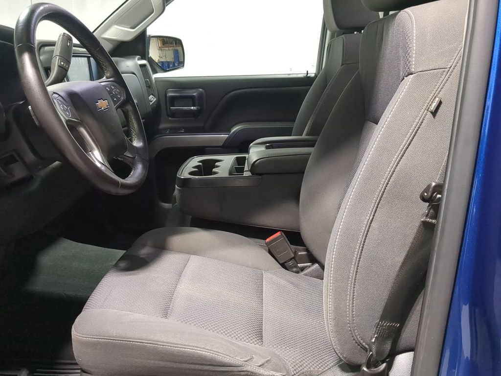 Used 2019 Chevrolet Silverado 1500 LT w/ All Star Edition image 29