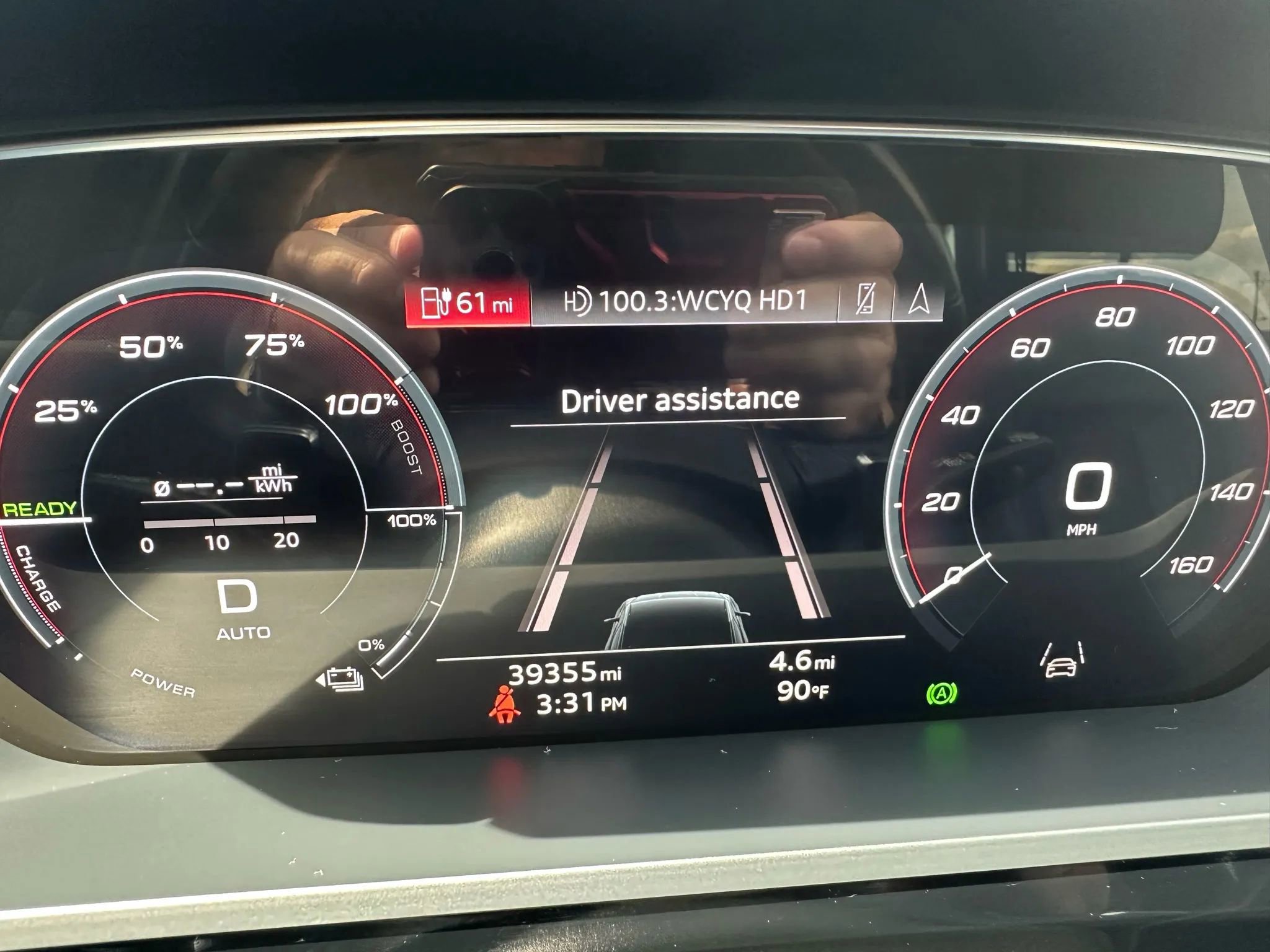 Used 2022 Audi e-tron Premium w/ Convenience Plus Package image 8