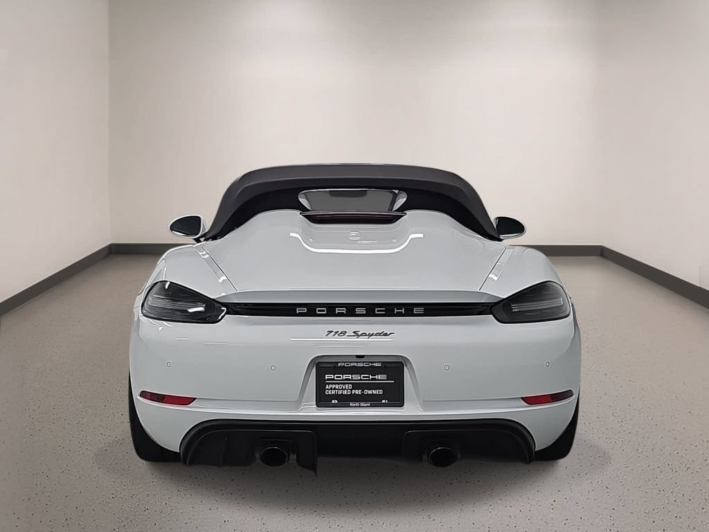Certified 2022 Porsche 718 Boxster Spyder RWD image 6